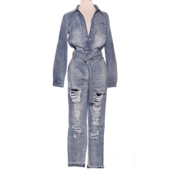 medium left. Denim jumpsuit✨ - Picture 2 of 3